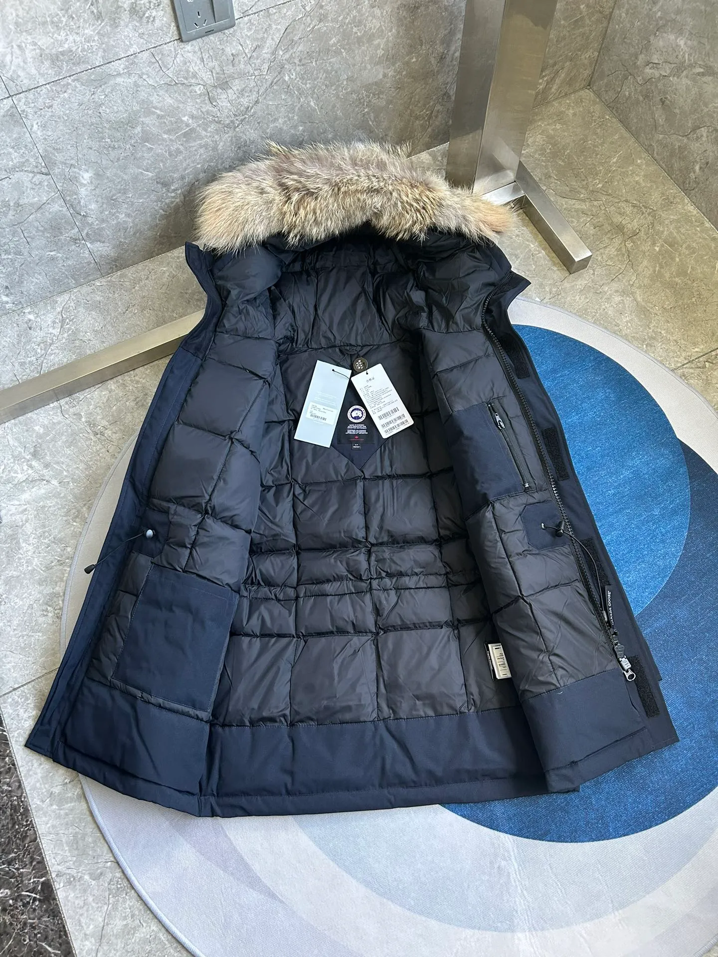 P720 Big Goose 13 Langford men's down jacket. Color (red label) black, dark blue, off-white, gray, gray camouflage. Color (black label) black black label, gray black label. Size: S. M. L. XL. XXL.